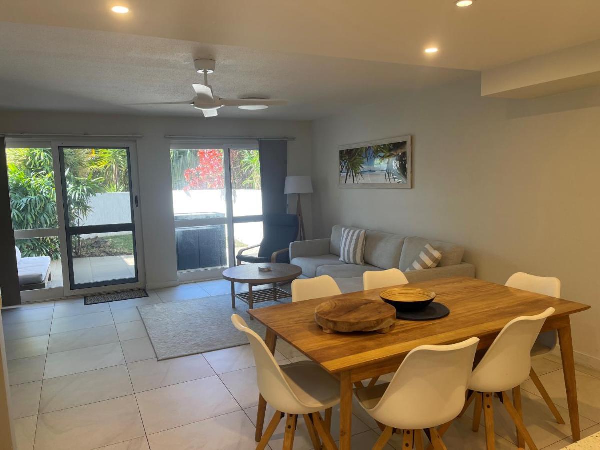 Camargue Beachfront Apartments Маручидор Экстерьер фото