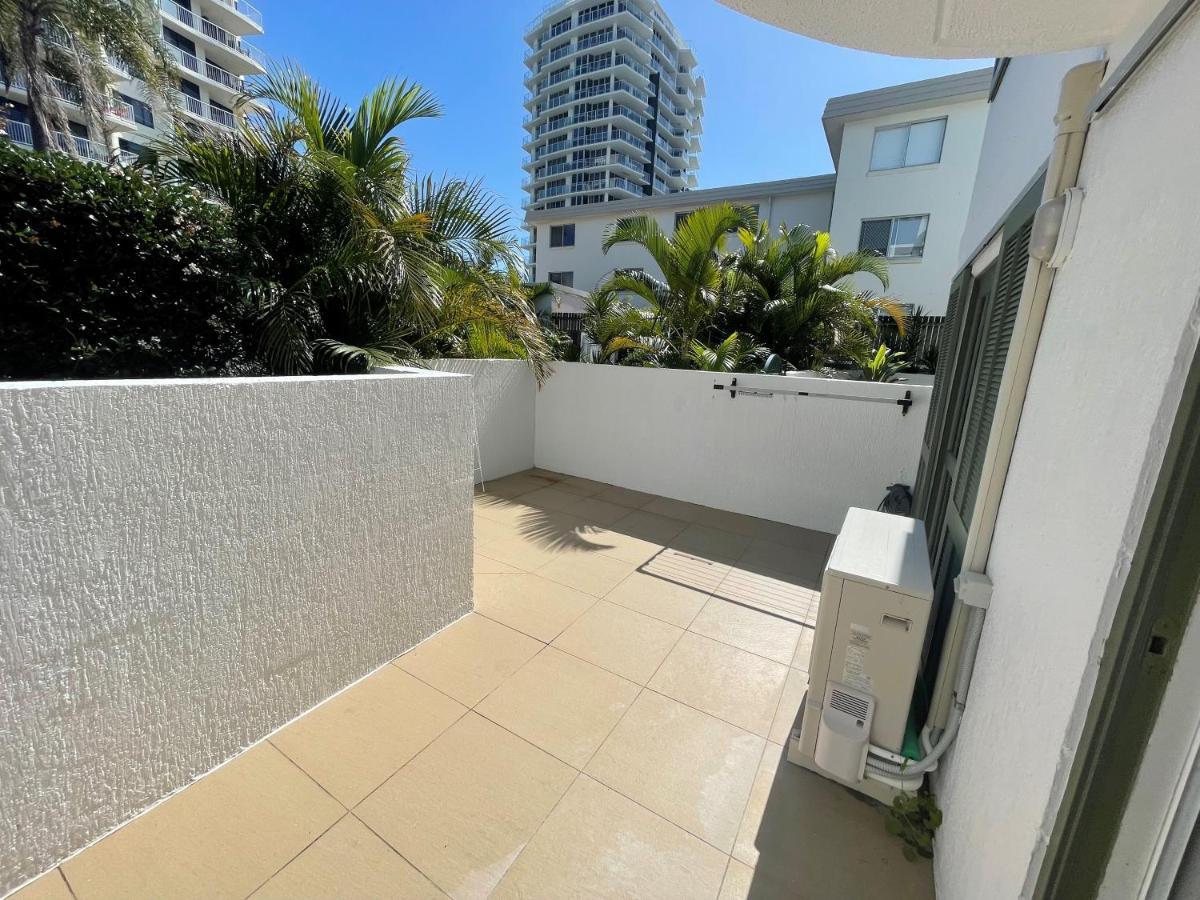 Camargue Beachfront Apartments Маручидор Экстерьер фото