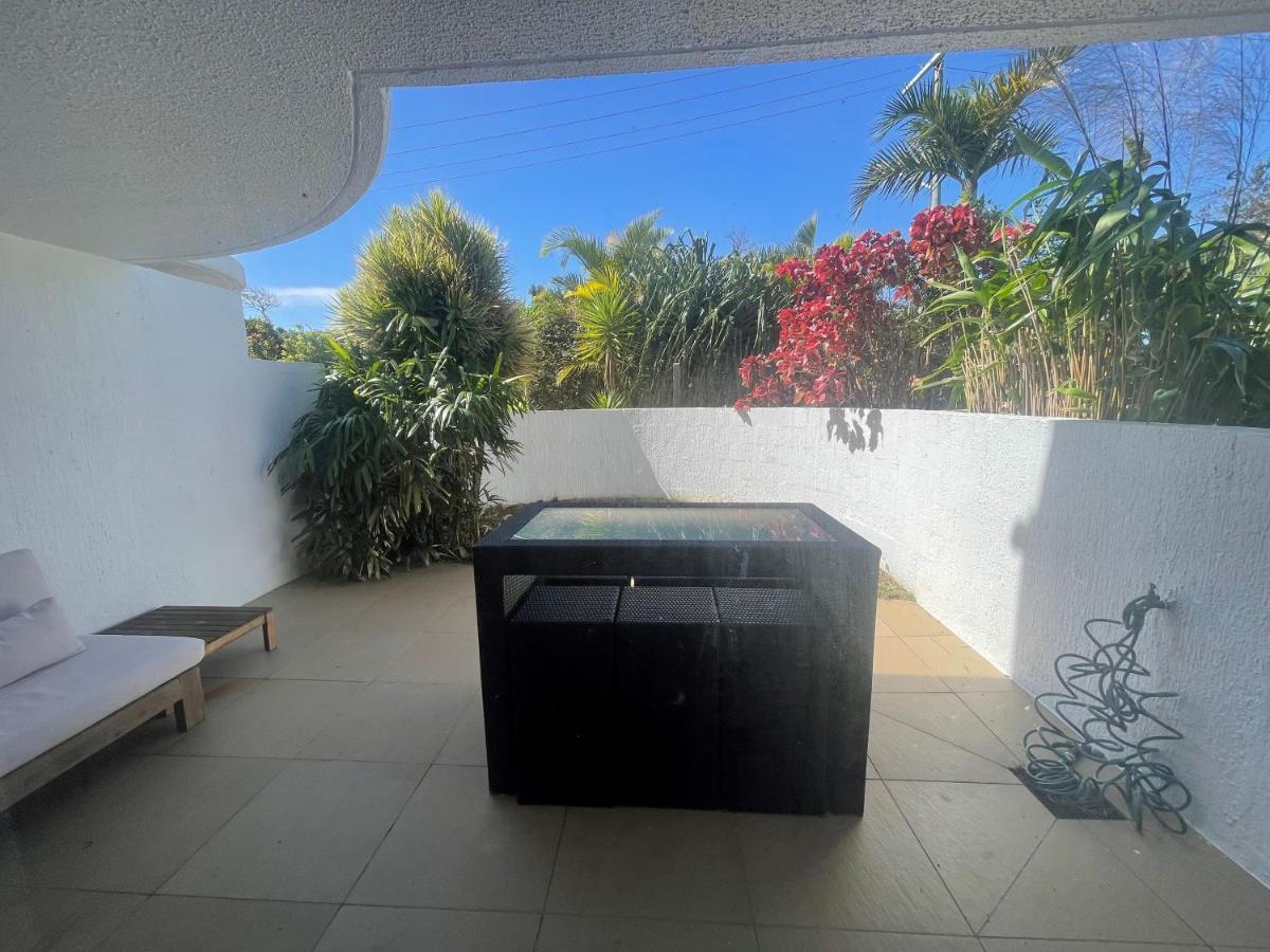 Camargue Beachfront Apartments Маручидор Экстерьер фото